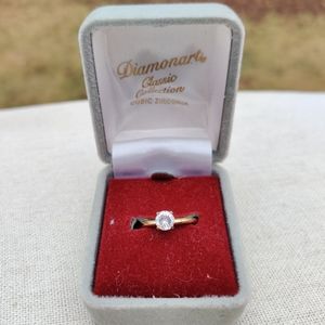 💍Vintage Sterling Diamonart Ring in original box